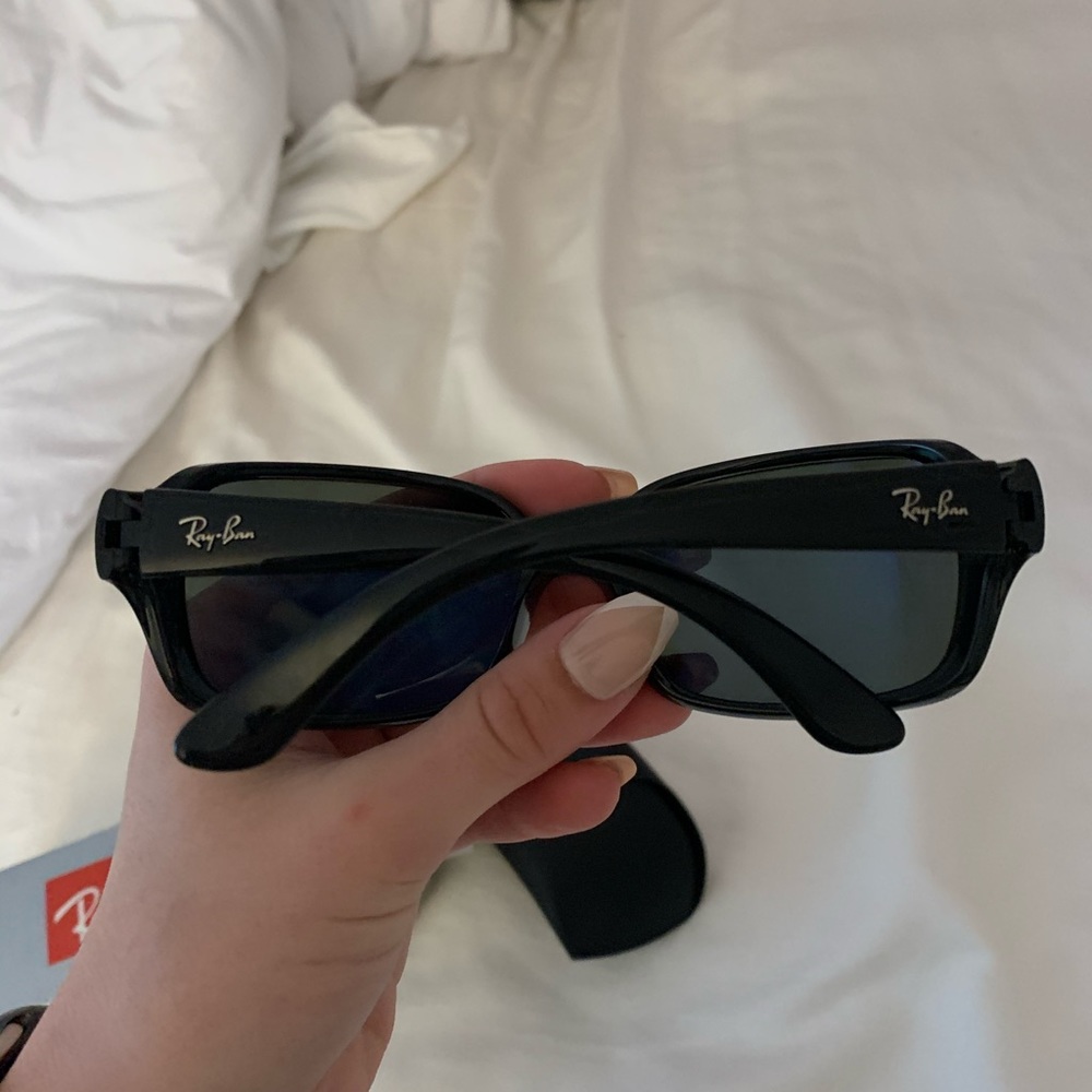 Ray Bans - Picture 2 of 9
